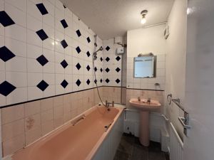 Photo 8- click for photo gallery